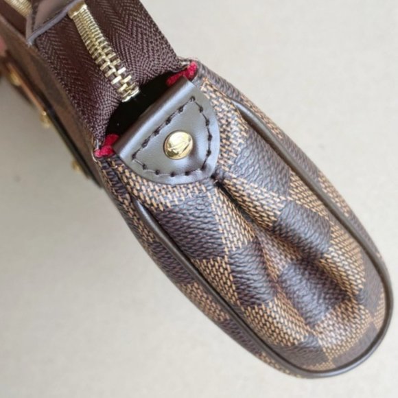 Louis Vuitton Eva Clutch Damier Ebene Bag - Picture 9 of 10